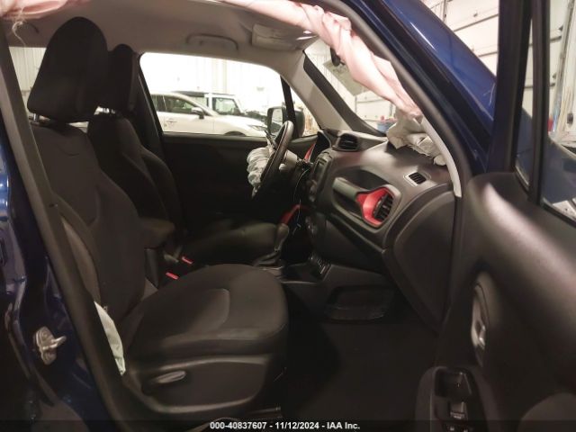 ZACCJBABXJPJ00153 Jeep Renegade Upland Edition 4x4