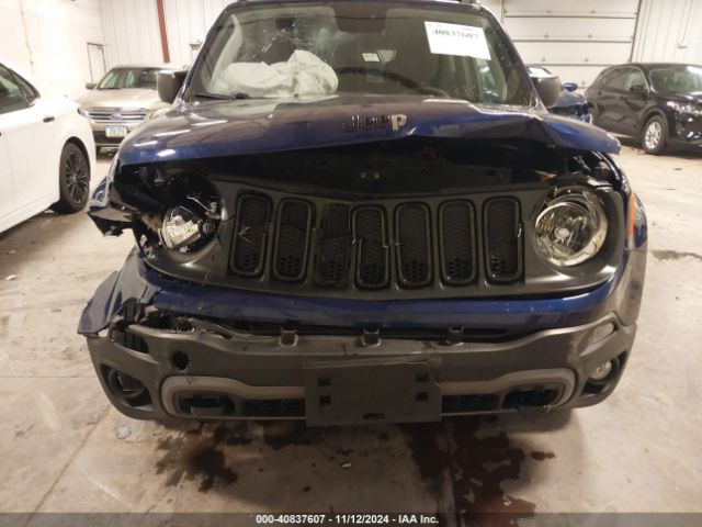 ZACCJBABXJPJ00153 Jeep Renegade Upland Edition 4x4