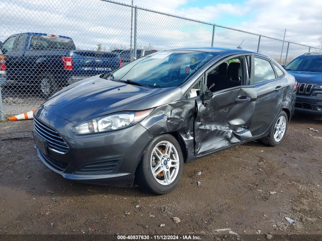 Ford FIESTA SE 2019 3FADP4BJ3KM165430 Image 2