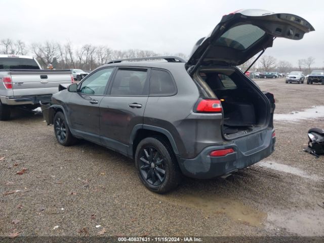 1C4PJMCS4EW297911 Jeep Cherokee Altitude