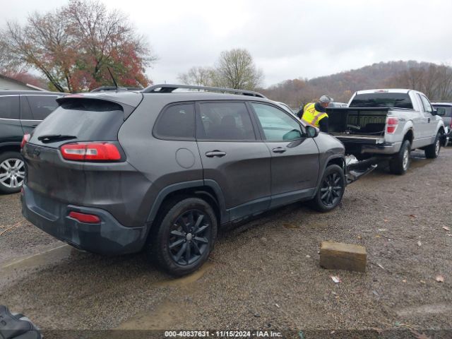 1C4PJMCS4EW297911 Jeep Cherokee Altitude