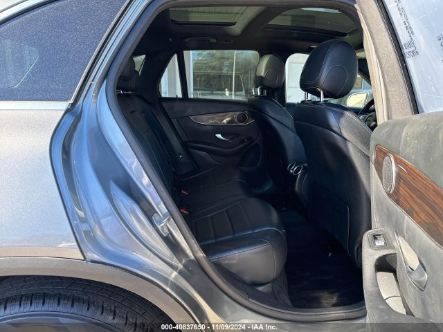 WDC0G4KB7HF242904 Mercedes-Benz Glc 300 4matic