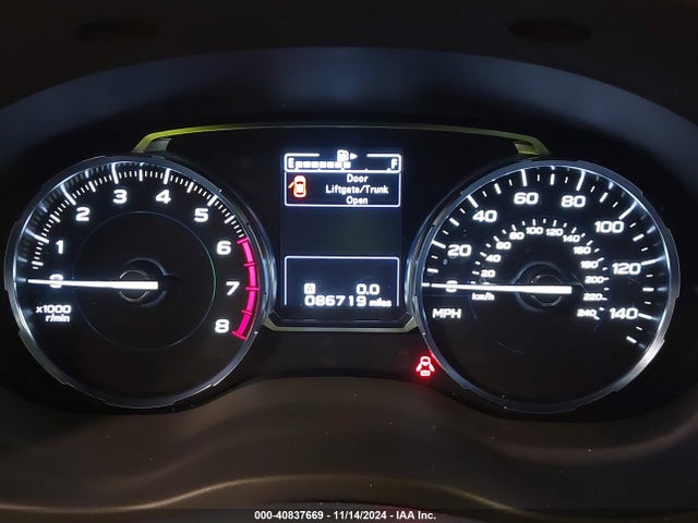 Subaru Forester 2.5i Limited 2018 JF2SJAJC2JH605579 Image 16