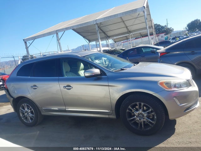 YV426MDC1F2605092 Volvo Xc60 T5 Premier Plus