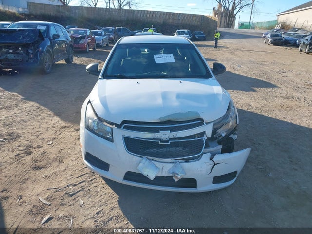 Chevrolet Cruze Ls Auto 2014 1G1PA5SH7E7367139 Image 11
