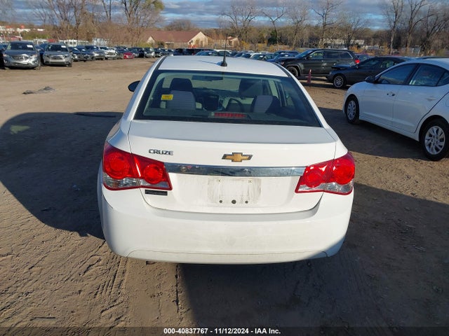 Chevrolet Cruze Ls Auto 2014 1G1PA5SH7E7367139 Image 15