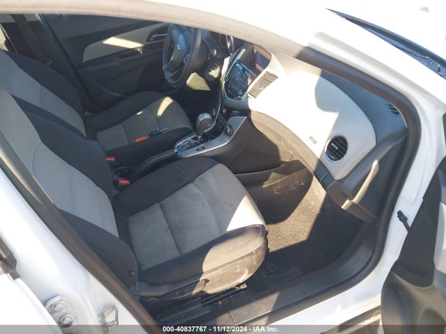 Chevrolet Cruze Ls Auto 2014 1G1PA5SH7E7367139 Image 5