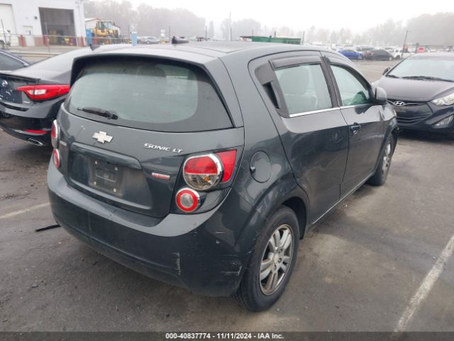1G1JC6SBXE4124458 Chevrolet Sonic Lt Auto