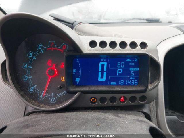 1G1JC6SBXE4124458 Chevrolet Sonic Lt Auto