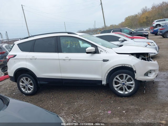 1FMCU9GD7JUB70098 Ford ESCAPE SE