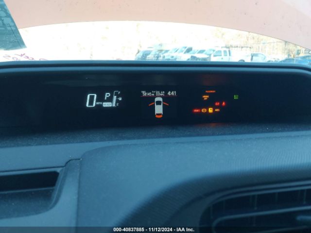 JTDKDTB3XF1114774 Toyota Prius C One