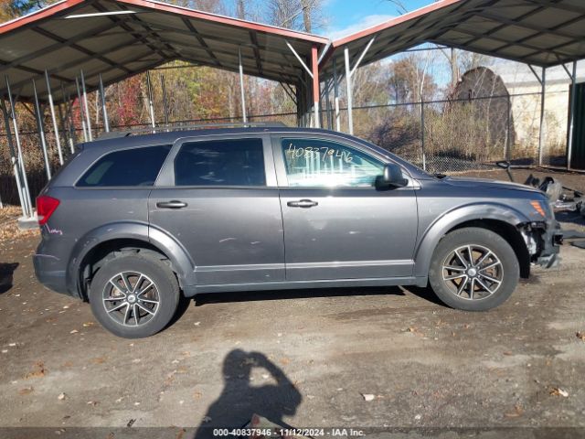 3C4PDDAG1JT478065 Dodge Journey Se Awd