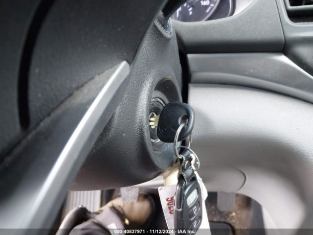 5NPD74LF7KH425371 Hyundai ELANTRA SE