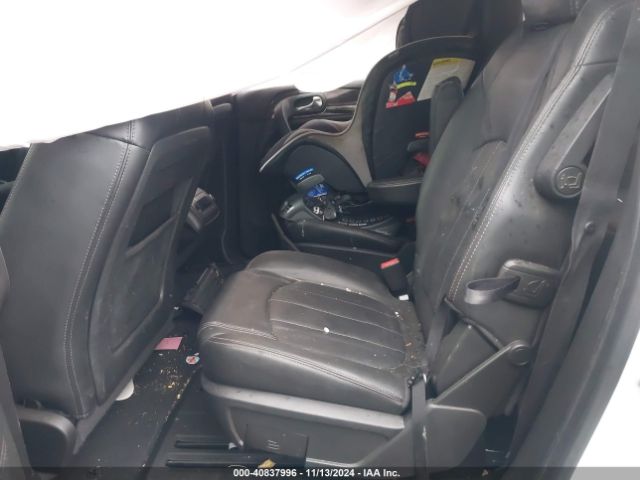 5GAKVCKD0HJ285785 Buick Enclave Premium