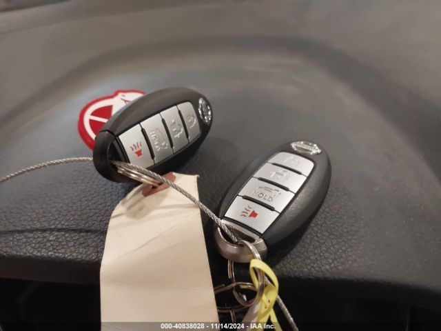 KNMAT2MV0GP698754 Nissan Rogue S/sl/sv