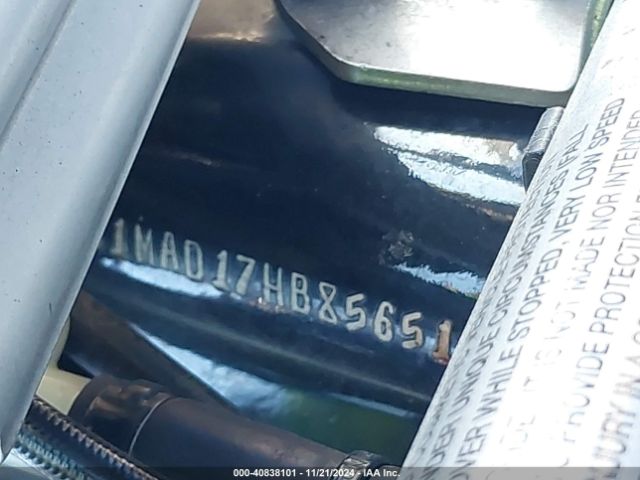 2017 HARLEY-DAVIDSON FLHTCUTG 1HD1MAD17HB856511 Photo 9