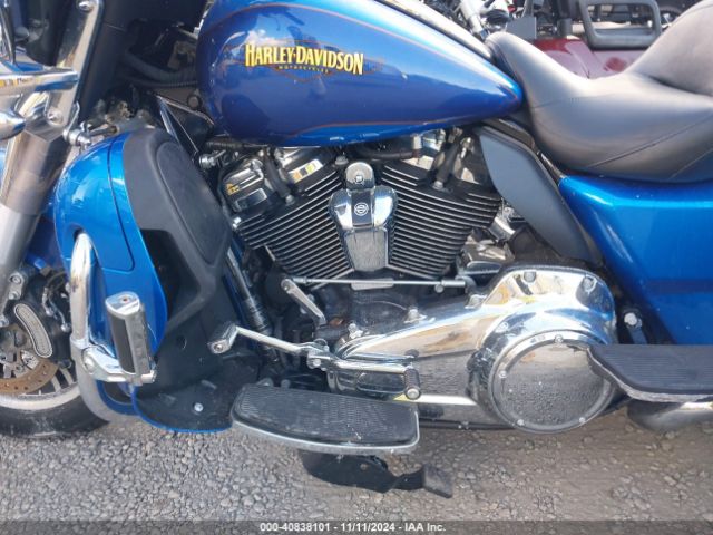 2017 HARLEY-DAVIDSON FLHTCUTG 1HD1MAD17HB856511 Photo 8