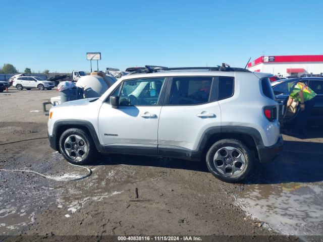 ZACCJAAT2GPD82772 Jeep Renegade Sport