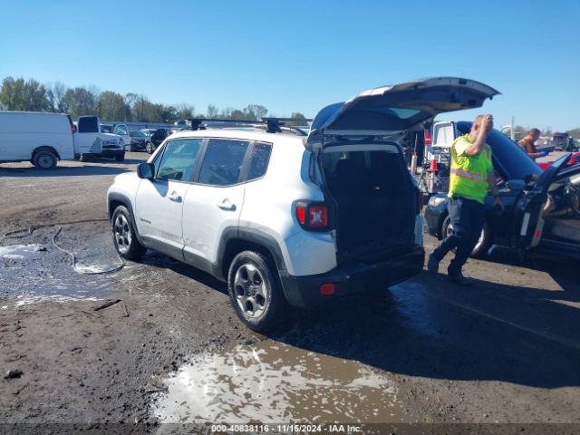 ZACCJAAT2GPD82772 Jeep Renegade Sport