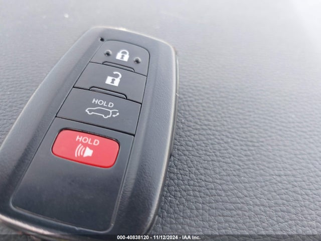 Toyota Rav4 Xle Premium 2023 2T3C1RFV2PW298526 Image 11