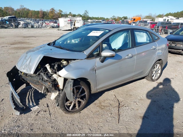 3FADP4BJ6FM157120 Ford FIESTA SE