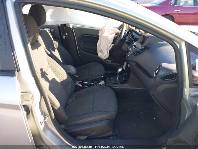 3FADP4BJ6FM157120 Ford FIESTA SE