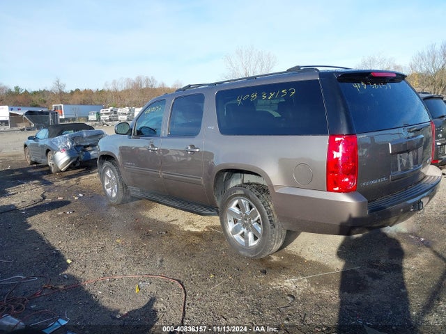 1GKS1KE09ER104696 GMC Yukon Xl 1500 Slt