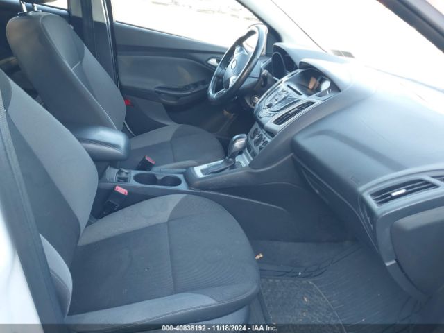 1FADP3K20EL302364 Ford FOCUS SE