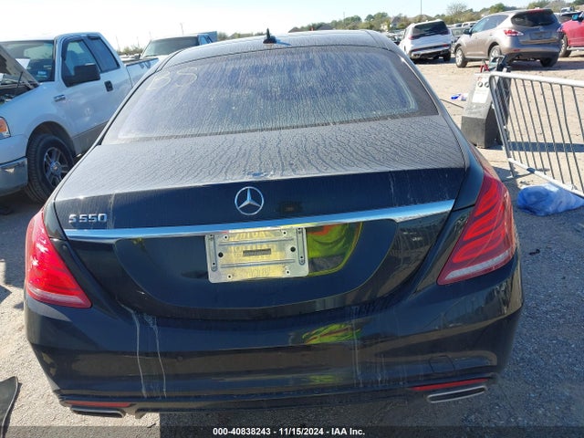 Mercedes-Benz S 550 2014 WDDUG8CB5EA010555 Image 17