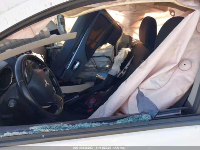 2016 MITSUBISHI OUTLANDER SPORT JA4AP3AU0GZ048231 Photo 4