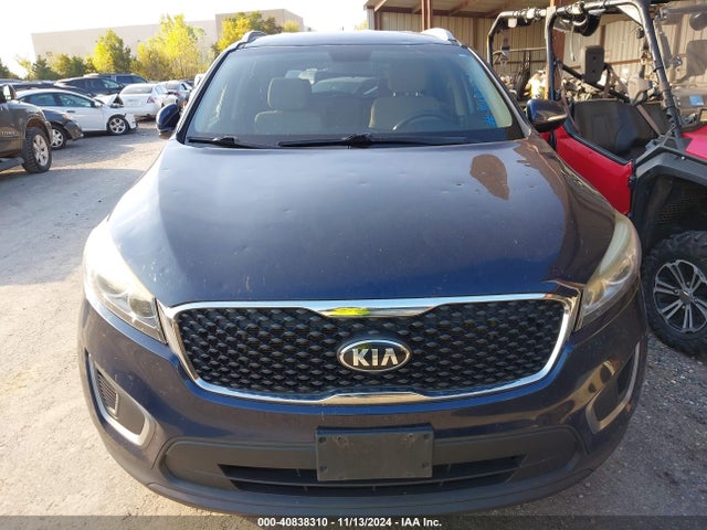 KIA Sorento Lx V6 2017 5XYPGDA50HG191419 Image 12