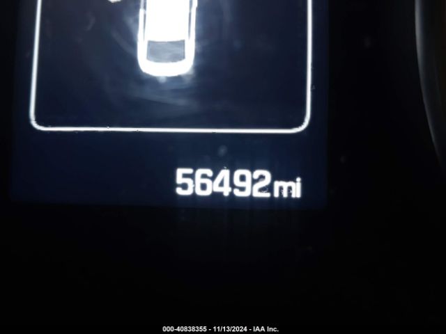 5NPD84LF1JH307988 Hyundai ELANTRA SEL