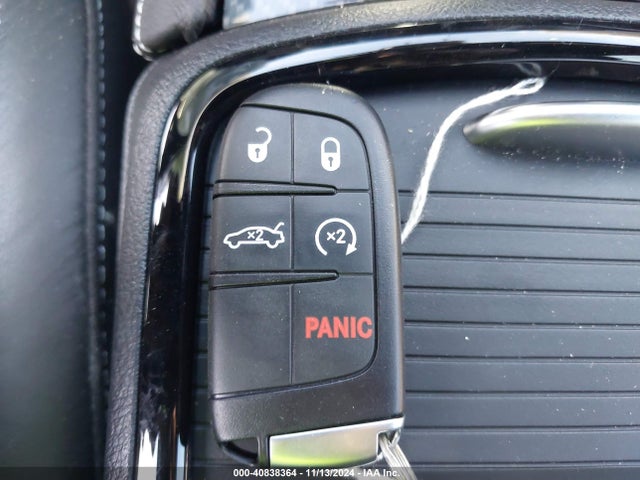 Chrysler 300 300c 2023 2C3CCAPJ0PH500551 Image 11