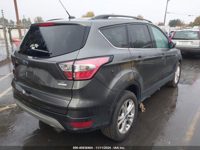 Ford ESCAPE SE 2017 1FMCU0GD8HUB61416 Image 4