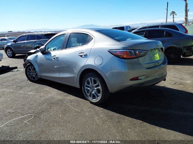 3MYDLBZVXGY114236 Scion IA