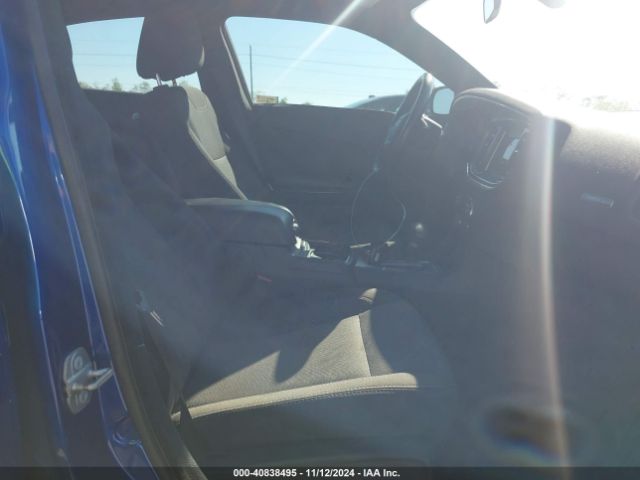 2C3CDXBG4JH284125 Dodge Charger Sxt Rwd