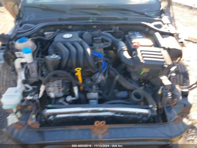 3VW1K7AJ5EM332127 Volkswagen Jetta 2.0l S
