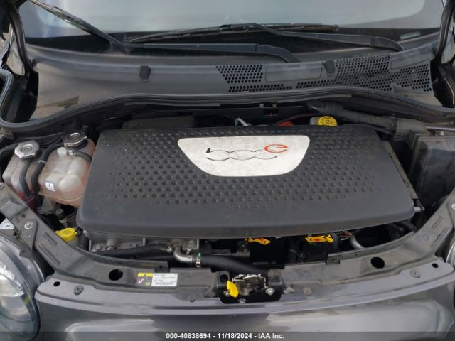 2017 FIAT 500E 3C3CFFGE6HT546112 Photo 9