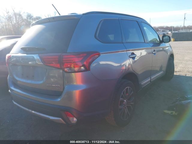 2016 MITSUBISHI OUTLANDER JA4AD3A33GZ002358 Photo 3