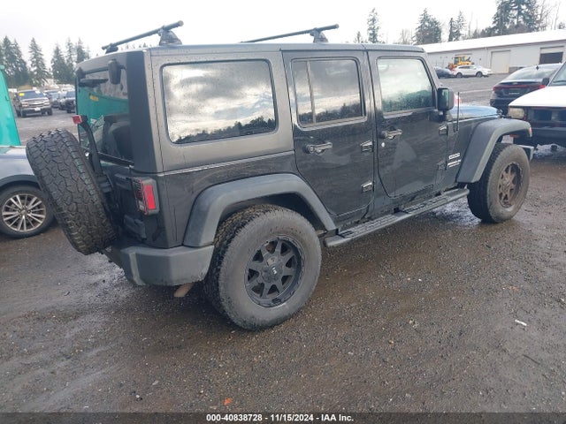 1C4BJWDG5FL500713 Jeep Wrangler Unlimited Sport