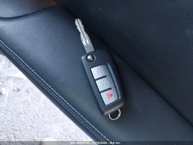 KNMAT2MV4JP585896 Nissan ROGUE S