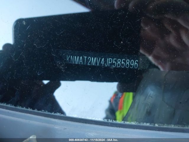 KNMAT2MV4JP585896 Nissan ROGUE S