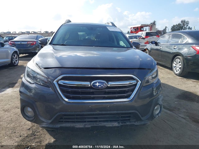 Subaru Outback 2.5i Limited 2018 4S4BSANC2J3201213 Image 12