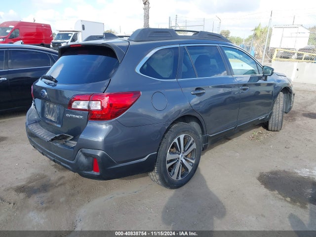 Subaru Outback 2.5i Limited 2018 4S4BSANC2J3201213 Image 4