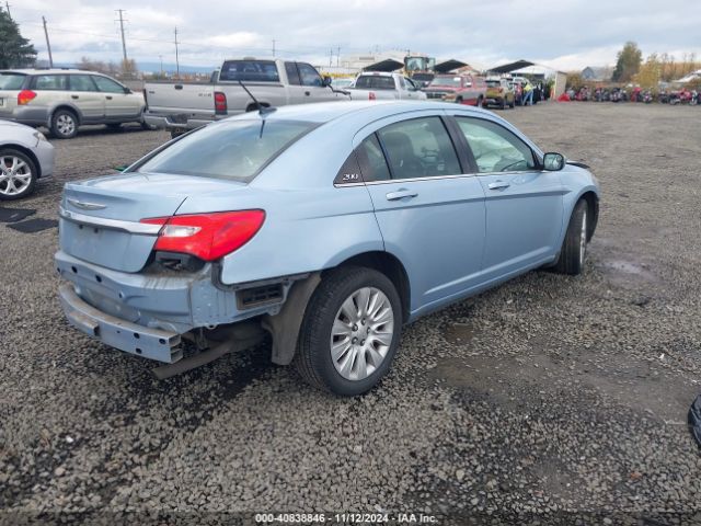 1C3CCBAB5EN208020 Chrysler 200 LX