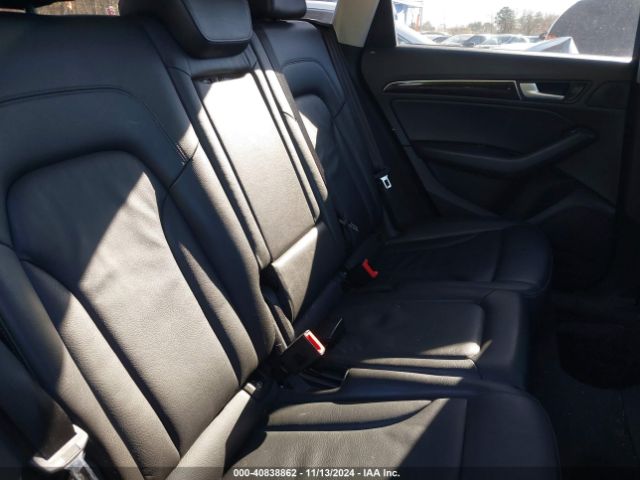 WA1LFAFP5EA123679 Audi Q5 2.0t Premium