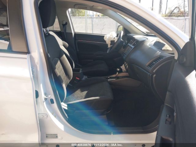 2020 MITSUBISHI OUTLANDER SPORT JA4AP3AU2LU006540 Photo 4