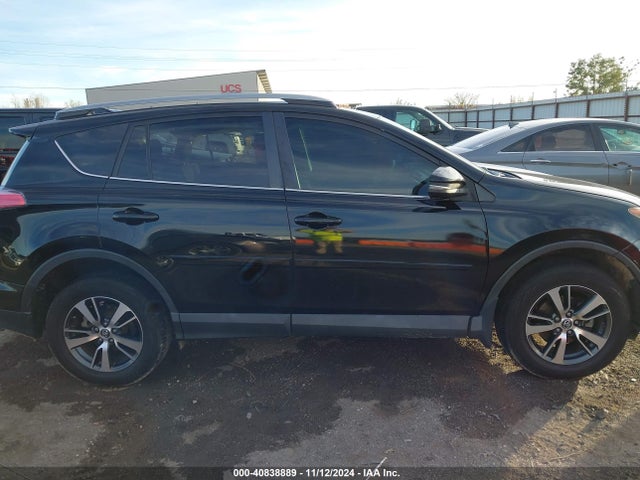 Toyota Rav4 Xle 2017 2T3RFREV6HW614539 Image 13