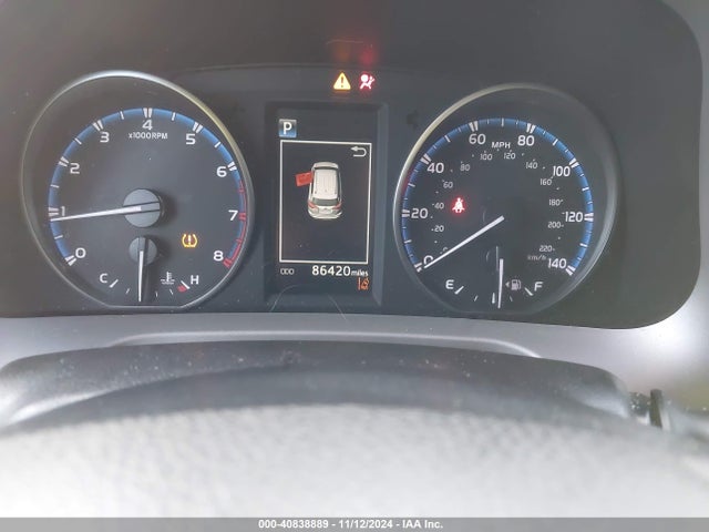 Toyota Rav4 Xle 2017 2T3RFREV6HW614539 Image 7