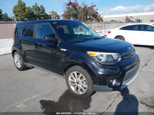 KIA SOUL + 2019 KNDJP3A54K7628830 Image 1